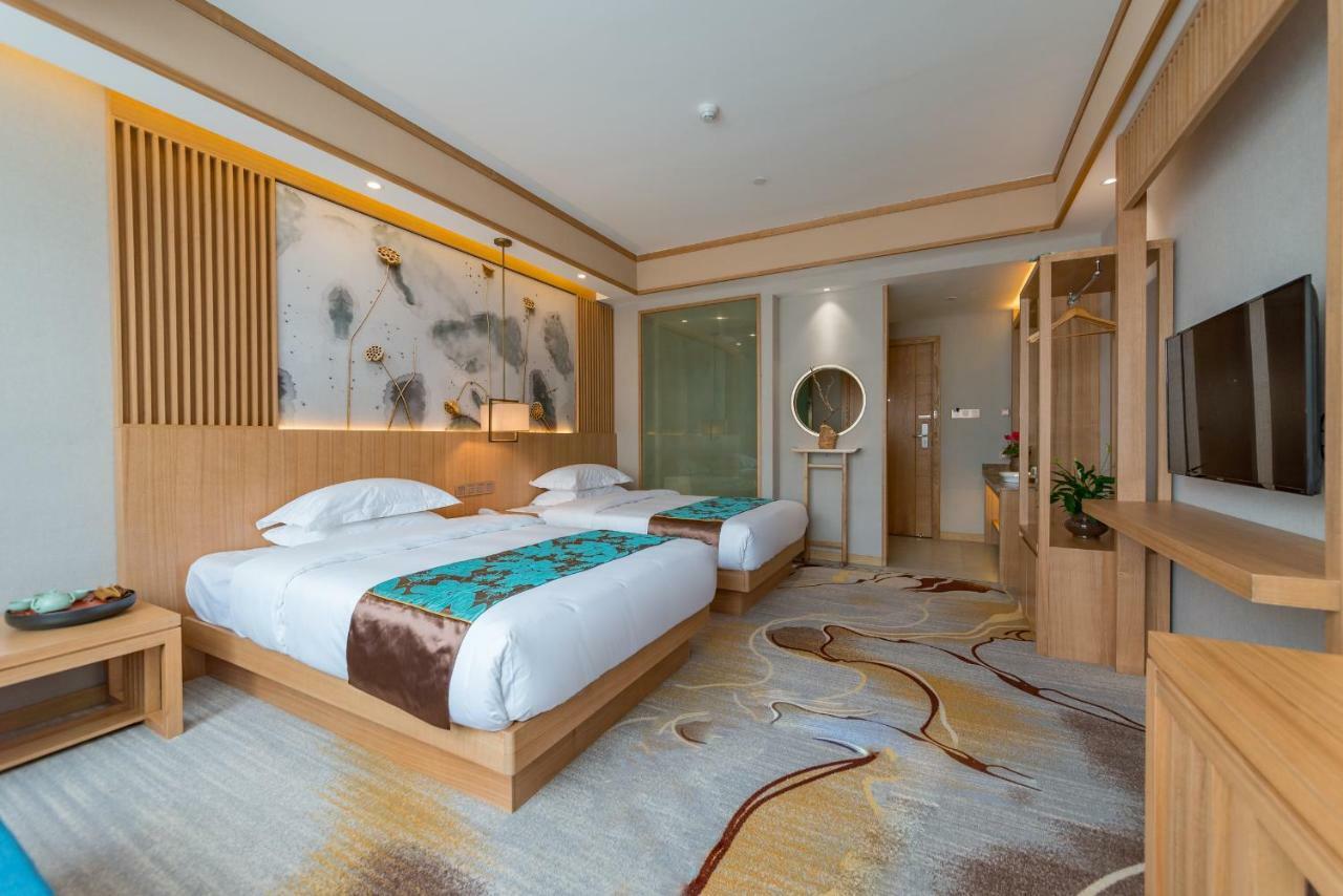 Yunxianju Tea Culture Theme Hotel Kunming Exterior photo